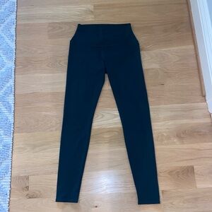 Alo Leggings in forest green